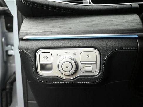 New 2026 Mercedes-Benz GLE 450 4MATIC image 18