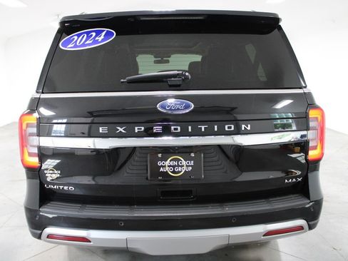 Used 2024 Ford Expedition Max Limited RWD image 8