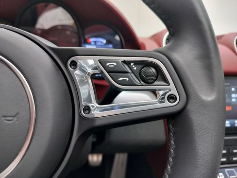 Certified 2023 Porsche 718 Boxster Spyder RWD image 9