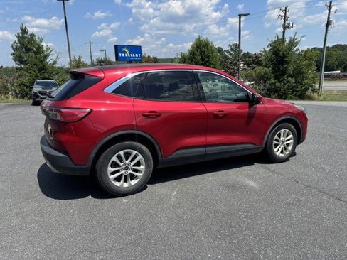 Used 2020 Ford Escape SE FWD image 8
