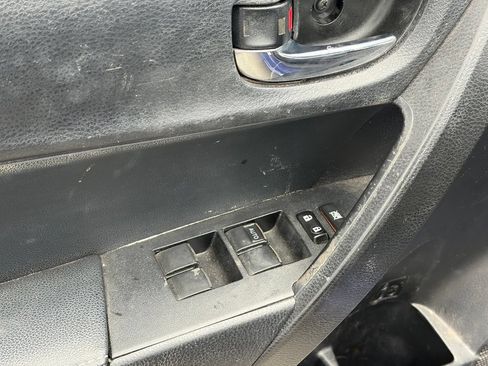 Used 2016 Toyota Corolla S FWD image 4