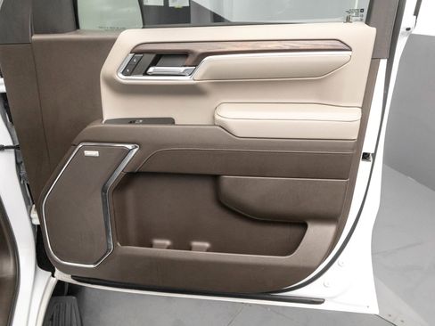 Used 2023 GMC Sierra 1500 SLT w/ SLT Premium Package image 44