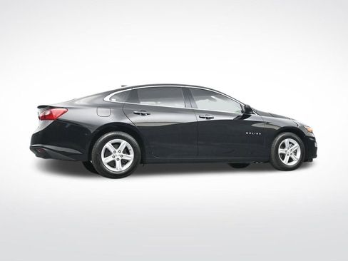 Used 2020 Chevrolet Malibu LS image 42