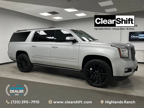 Used 2017 GMC Yukon XL Denali w/ Open Road Package AWD/4WD image 1