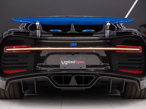 Used 2018 Bugatti Chiron image 13