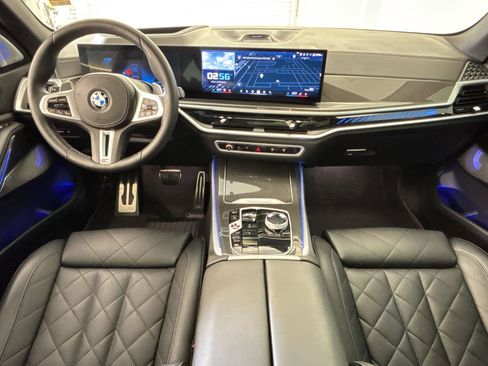 Used 2024 BMW X5 M60i w/ Executive Package image 15