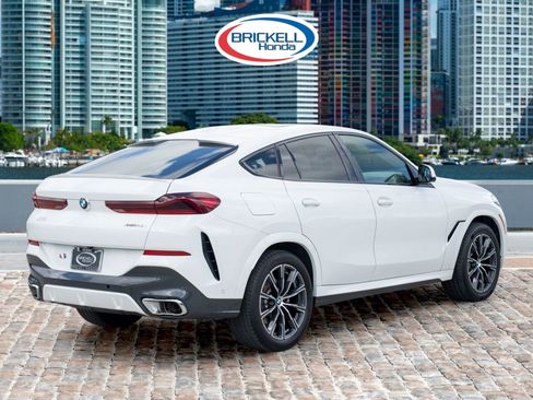 Used 2024 BMW X6 xDrive40i w/ Premium Package image 5