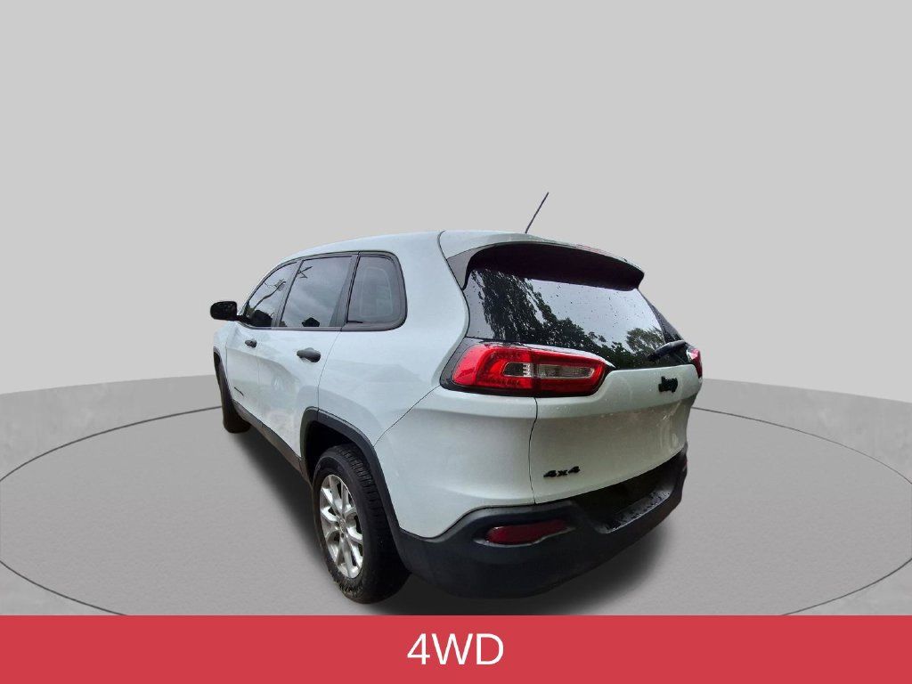 Used 2014 Jeep Cherokee Sport AWD/4WD image 3