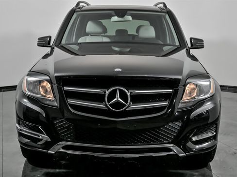 Used 2014 Mercedes-Benz GLK 250 BlueTEC 4MATIC image 5