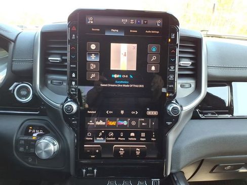 New 2026 RAM 1500 Laramie w/ Night Edition AWD/4WD image 18