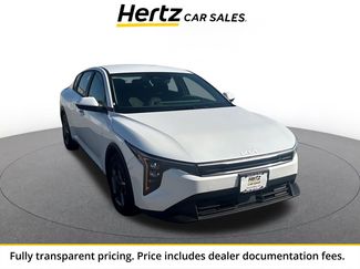 Used 2025 Kia K4 FWD video 1