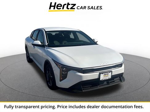 Used 2025 Kia K4 FWD image 1