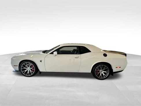 Used 2022 Dodge Challenger SRT Hellcat Redeye image 3