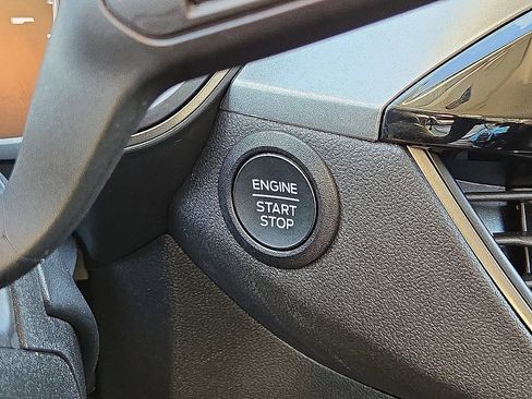 Used 2025 Ford Escape Active FWD image 30