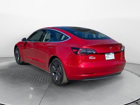 Used 2018 Tesla Model 3 Mid Range image 3