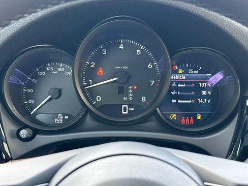 New 2026 Porsche Macan image 28