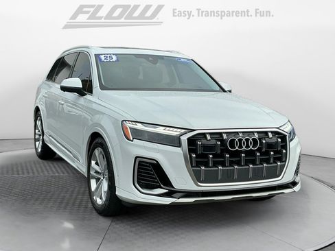 Used 2025 Audi Q7 3.0T Prestige w/ Prestige Package image 1