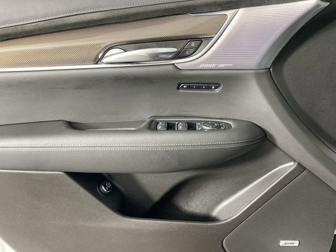 Used 2023 Cadillac XT6 Premium Luxury w/ Platinum Package image 25