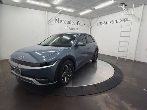 Used 2023 Hyundai Ioniq 5 SE AWD/4WD image 3