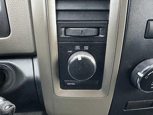 Used 2012 RAM 1500 Express AWD/4WD image 26