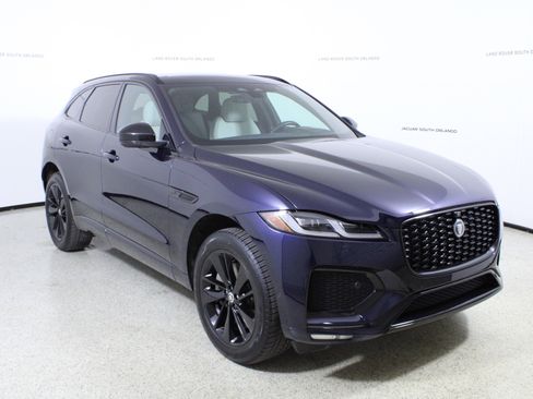 Used 2026 Jaguar F-PACE R-Dynamic S image 3