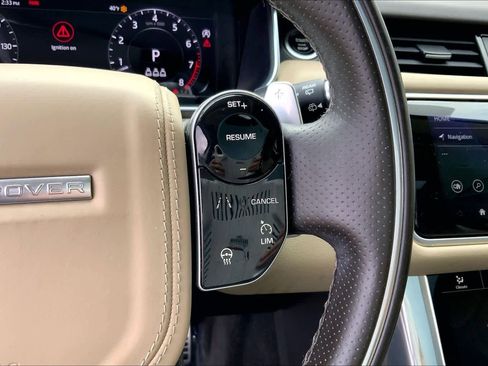 Used 2021 Land Rover Range Rover Sport HSE Silver Edition image 24