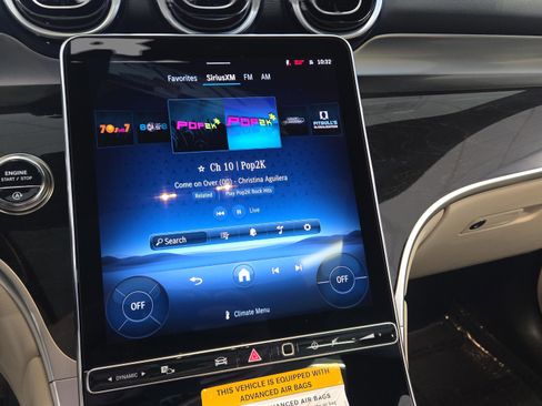 Used 2026 Mercedes-Benz GLC 300 image 30