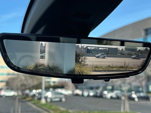 Used 2022 GMC Sierra 2500 AT4 w/ AT4 Premium Plus Package image 25