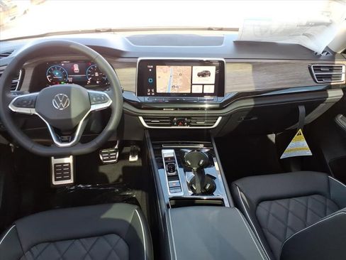 New 2026 Volkswagen Atlas SEL Premium R-Line AWD/4WD image 9
