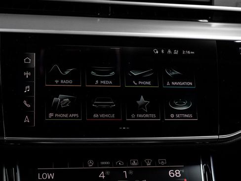 Used 2022 Audi A8 L 3.0T w/ Luxury Package image 38