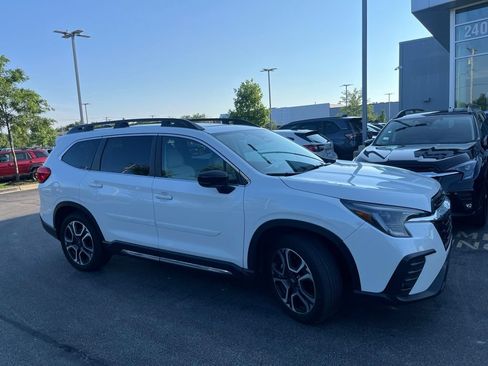 Certified 2024 Subaru Ascent Limited w/ Technology Package AWD/4WD image 3