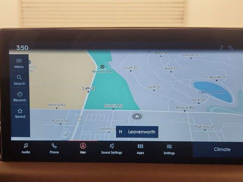 Used 2022 Lincoln Nautilus Reserve image 27