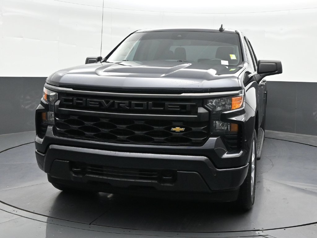 Used 2022 Chevrolet Silverado 1500 Custom RWD image 9