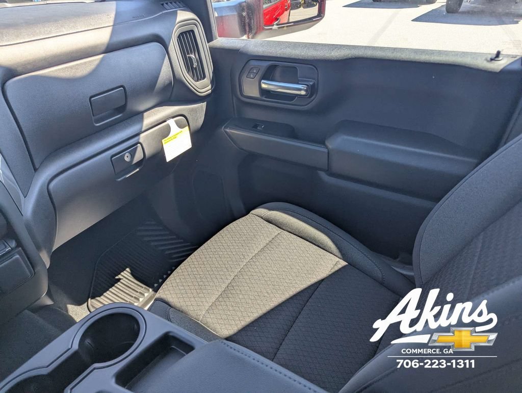 New 2026 Chevrolet Silverado 2500 Custom w/ Custom Value Package AWD/4WD image 16
