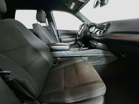Used 2025 Dodge Durango GT AWD/4WD image 32