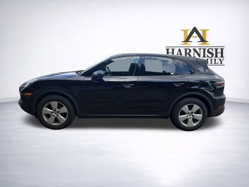 Used 2020 Porsche Cayenne AWD/4WD image 4