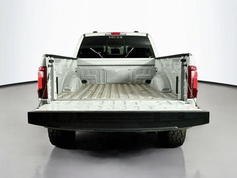 Used 2024 Ford F150 Lariat w/ Tow/Haul Package AWD/4WD image 28