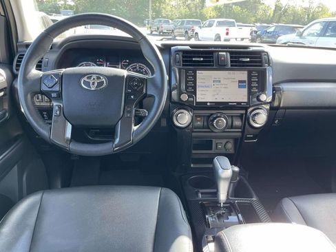 Used 2020 Toyota 4Runner TRD Off-Road Premium image 15