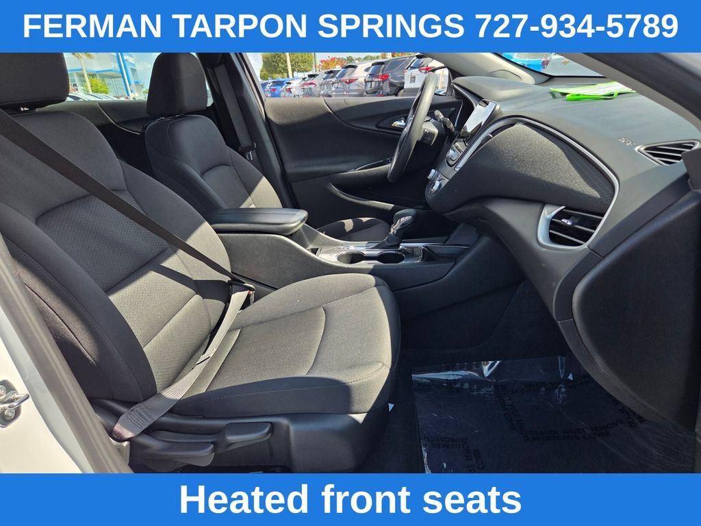 Used 2025 Chevrolet Malibu LT FWD image 22