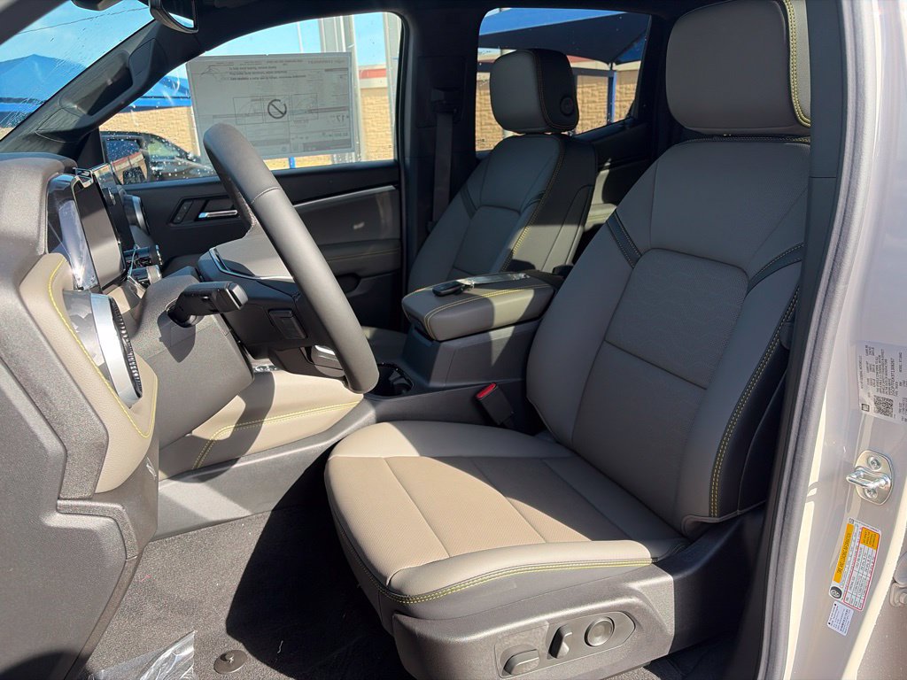 New 2026 Chevrolet Colorado ZR2 AWD/4WD image 14