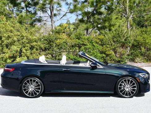Used 2023 Mercedes-Benz E 450 Cabriolet image 7