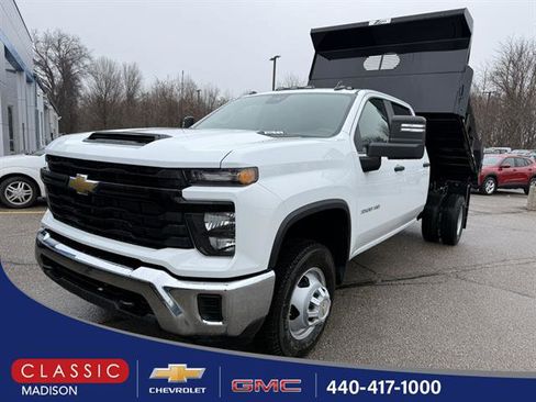 New 2026 Chevrolet Silverado 3500 W/T w/ WT Convenience Package image 1