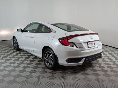 Used 2020 Honda Civic LX image 5