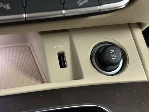 Used 2024 Audi Q5 2.0T Premium Plus AWD/4WD image 35