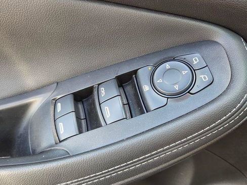 Certified 2024 Buick Encore GX Sport Touring w/ Comfort Package image 17