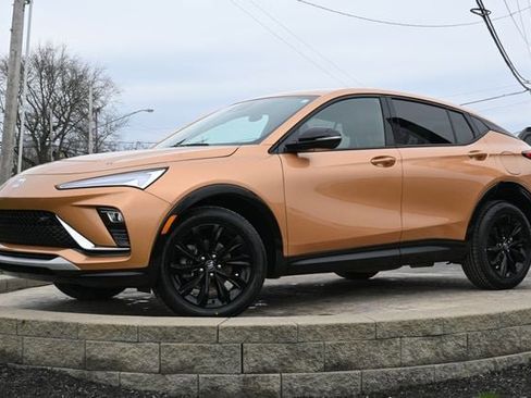 Used 2024 Buick Envista Sport Touring w/ Convenience I Package image 1