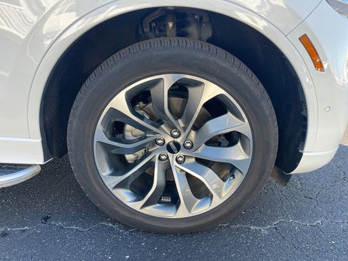 Used 2021 Lincoln Aviator Grand Touring w/ Equipment Group 301A image 25