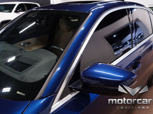 Used 2019 BMW 330i xDrive Sedan image 12