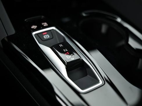 New 2025 Audi Q5 Premium Plus image 38