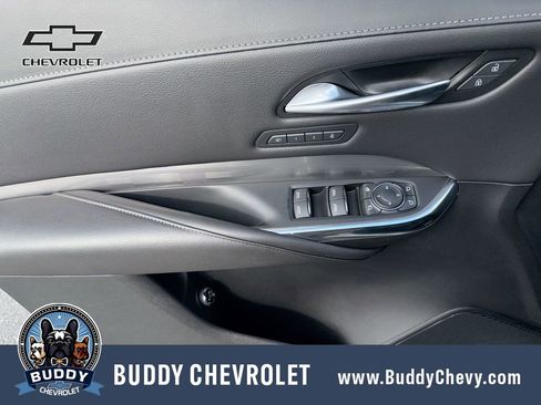 Used 2024 Cadillac XT4 Premium Luxury FWD image 15